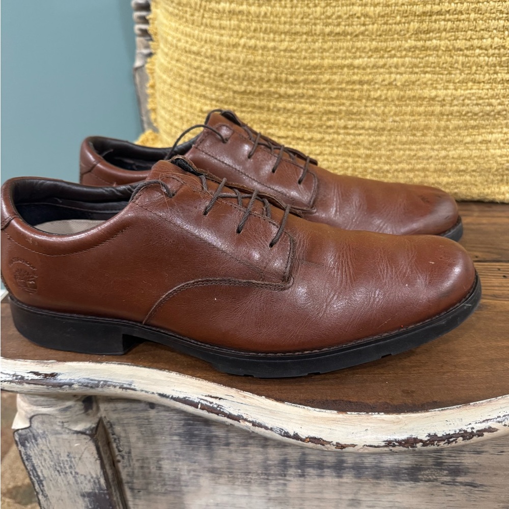 Timberland Men's Brown Leather Oxfords Mahogany color very nice and rare sz 11M